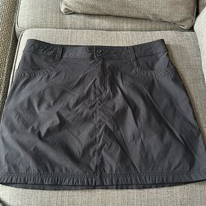 Eddie Bauer skort